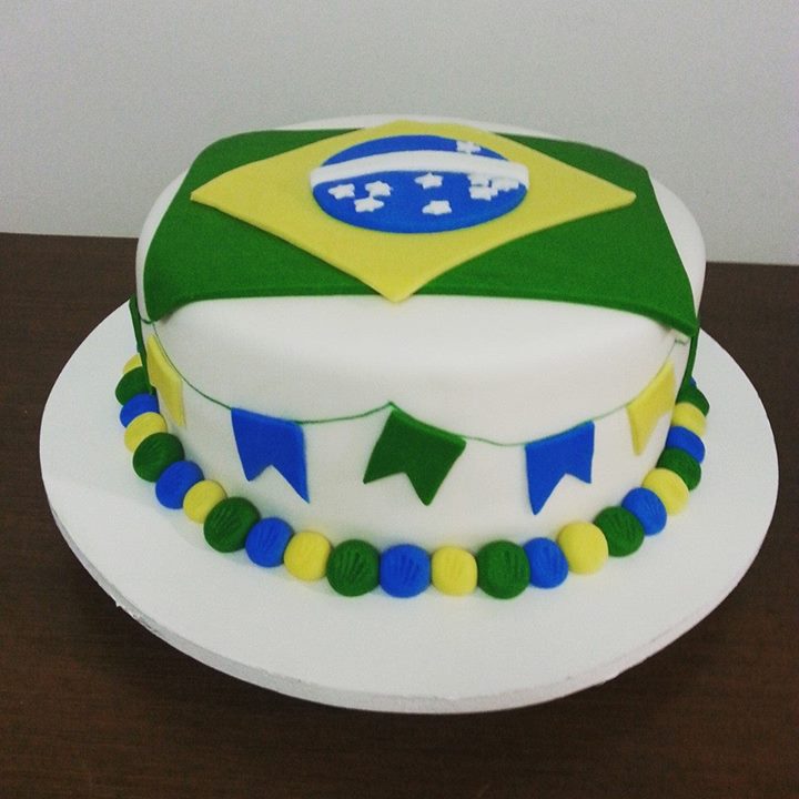 Ideia de bolos e cupcakes do Brasil p/ a Copa! – Blog Loja Santo