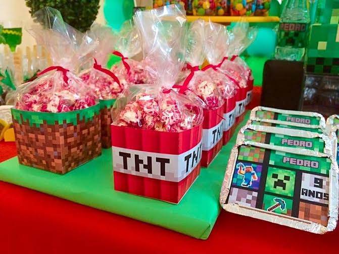 Tema Minecraft – Lyvia Festas e Decorações