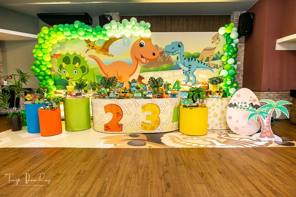 Festa infantil no tema Dinossauros – Alfredinho 4 anos